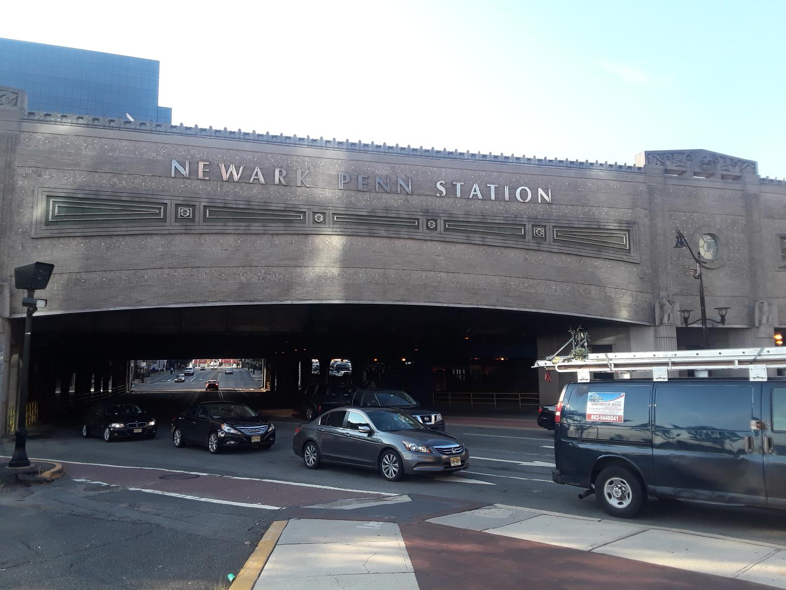 THE LEGAL CENTER GARAGE details